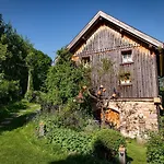La Grange D'hannah - & D'hotes De Charme