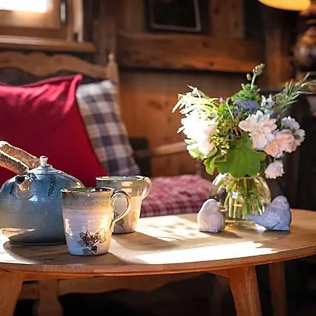 La Grange D'hannah - & D'hotes De Charme 3*