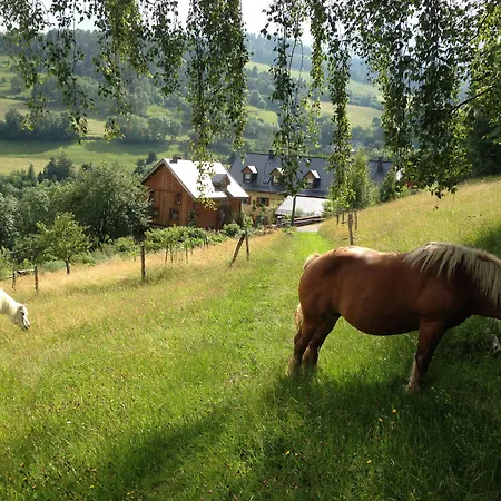La Grange D'hannah - & D'hotes De Charme 3*